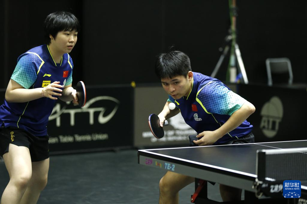 展现的冷静 展现的冷静