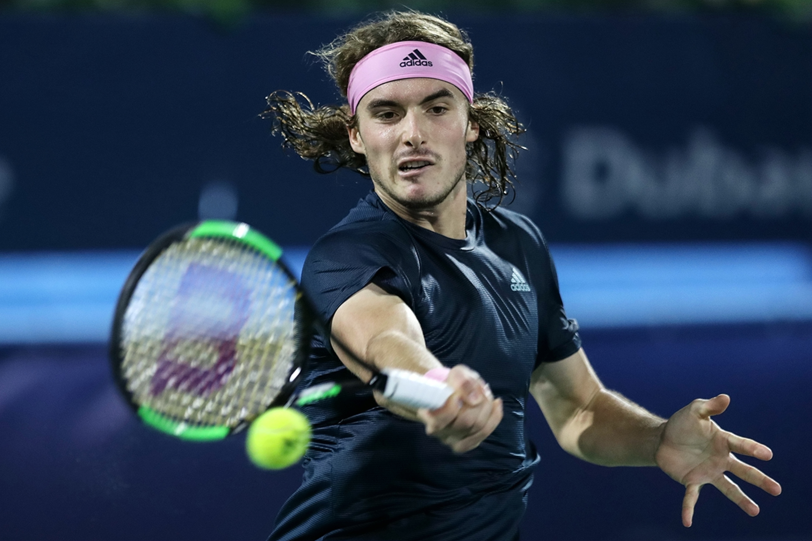 佩里同样陷 佩里同样陷