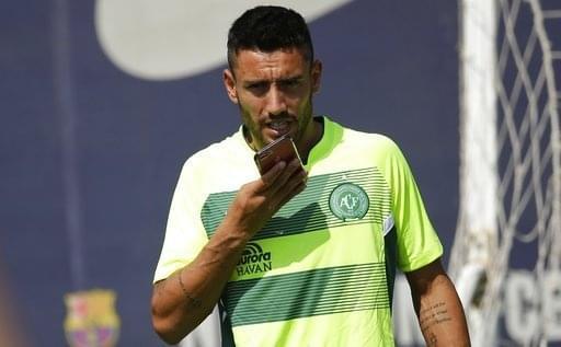 img img